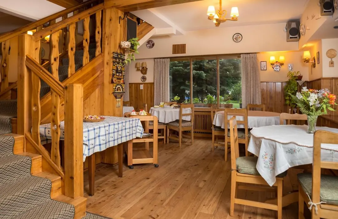 Hosteria Katy-1