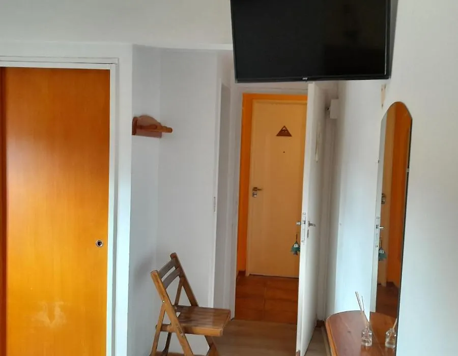 Hosteria Nuevo Pinar-1